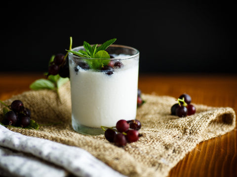 Bio Fruchtdessert (Schwarze Johannisbeere)