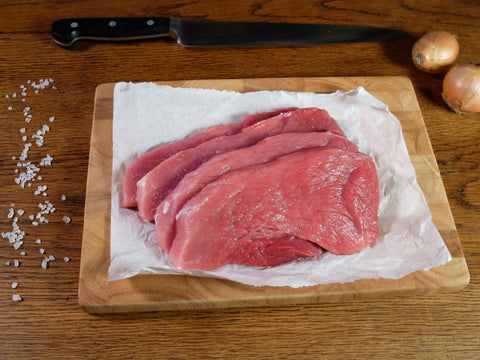 Bio-Schweineschnitzel vom Sattelschwein